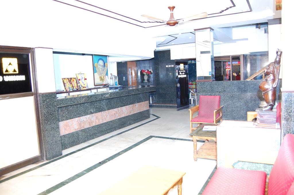 Hotel Ramakrishna, Tiruvannāmalai Exteriér fotografie
